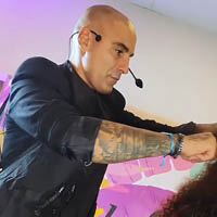 FASHION TREND SEMINAR SHOW